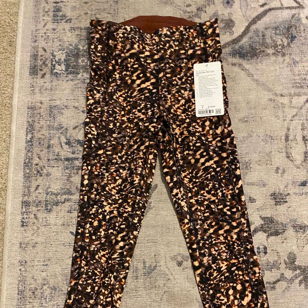 Lulu leggings new with tags